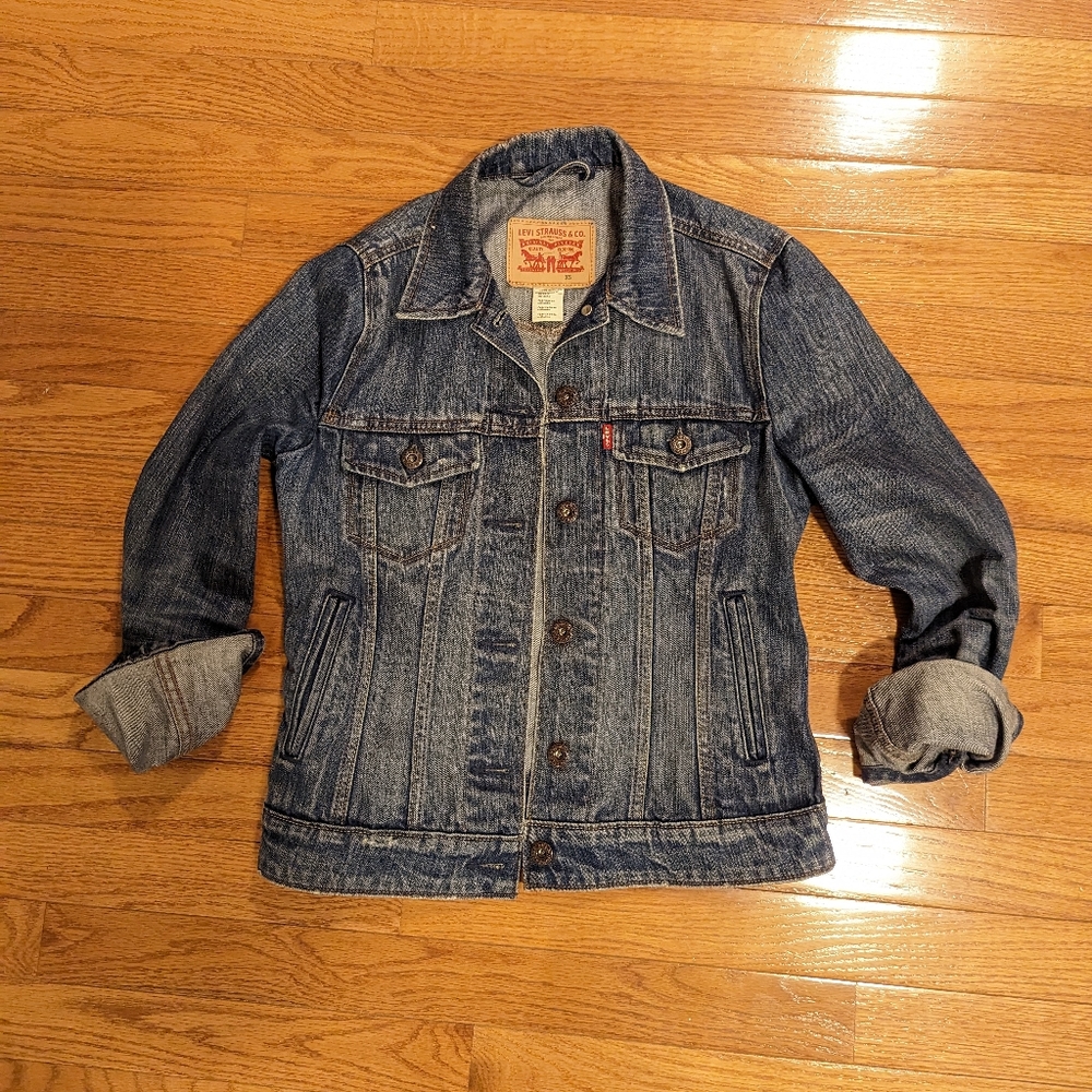 Original jean colored Levi jean jacket